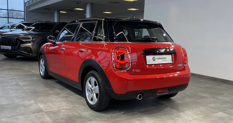 MINI Cooper cena 66900 przebieg: 62400, rok produkcji 2018 z Sianów małe 379